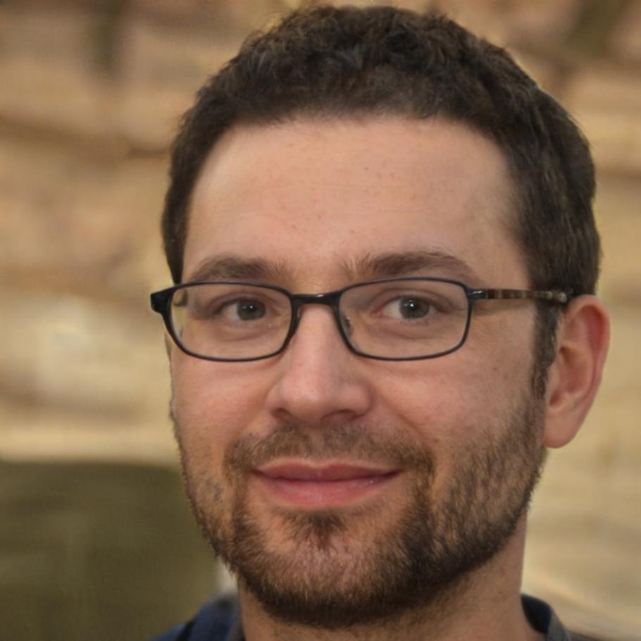 Рустам Жанабаев, эксперт по маркетингу